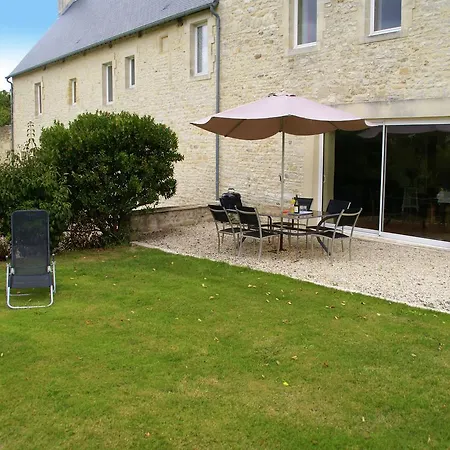 Cozy Farmhouse In Maisons With Fireplace Vakantiehuis *